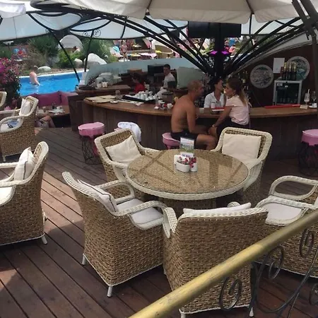 Lägenhet Harmony Suites Monte-carlo Slăntjev Brjag